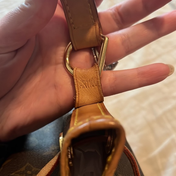 Louis Vuitton bucket bag - Picture 6 of 12